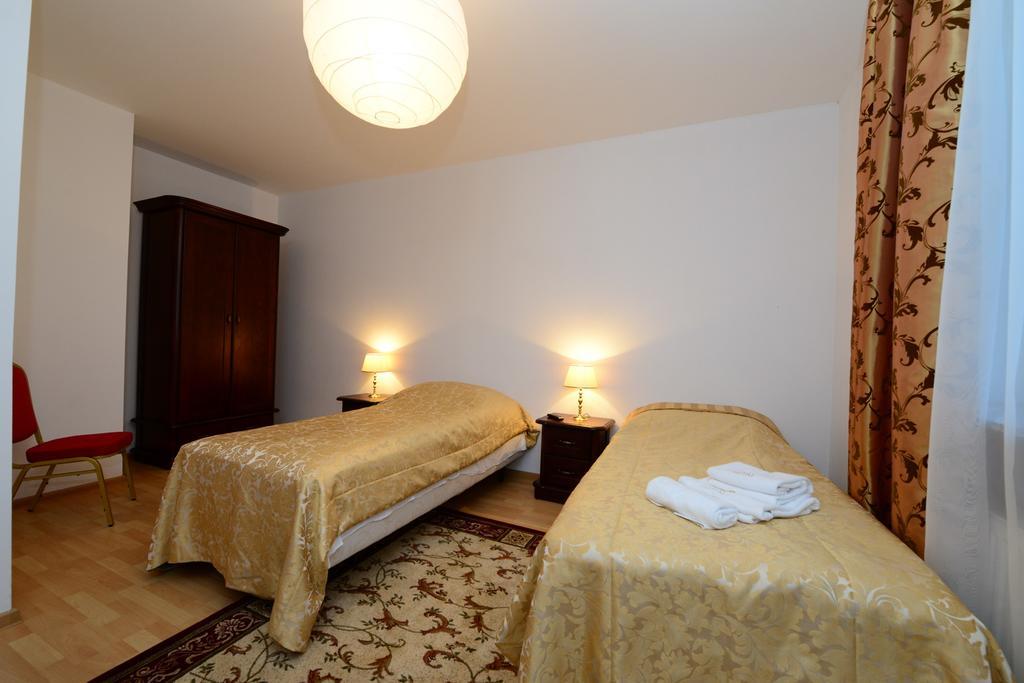 B&B Airport Modlin Nowy Dwór Mazowiecki Habitación foto